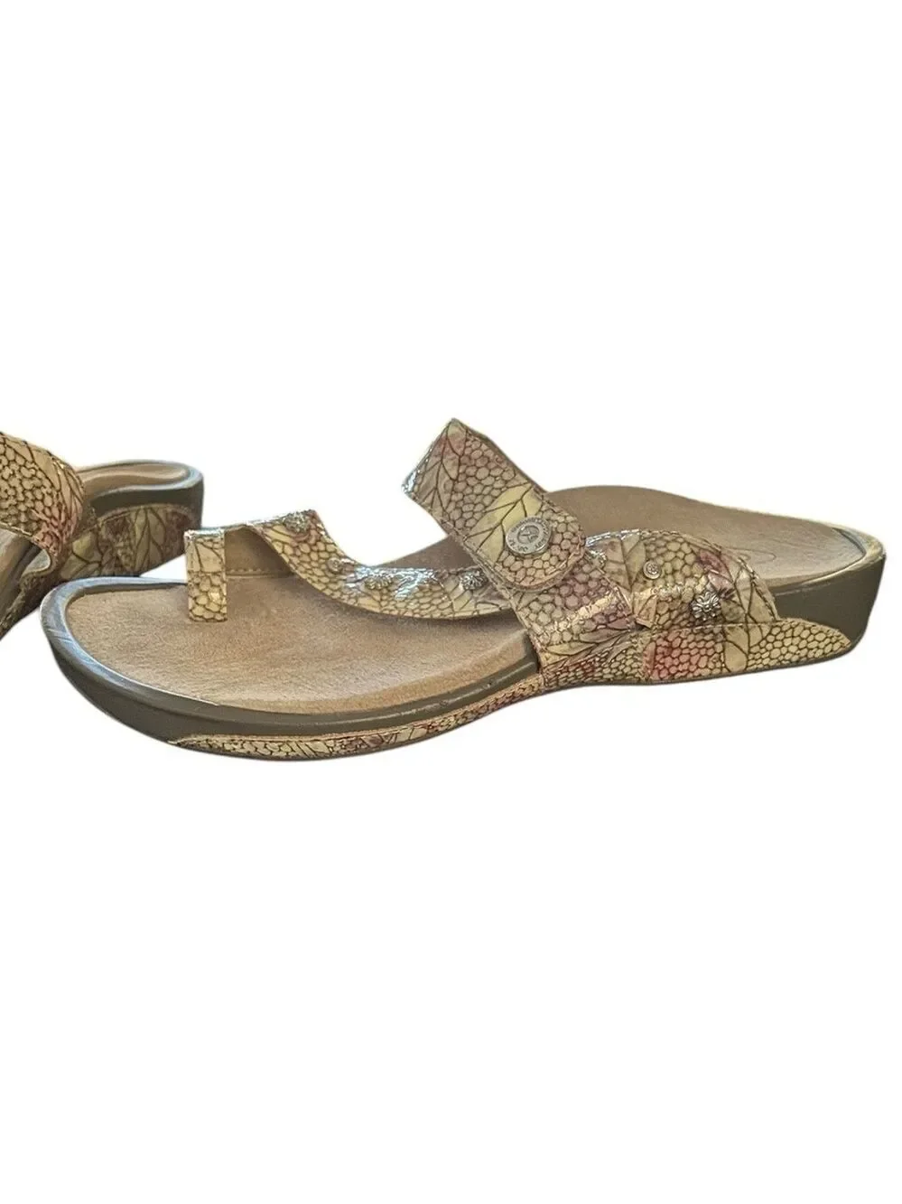 AETREX Izzy Adjustable Slide Sandals Rose Cream Gold Snakeskin Silvertone Studs